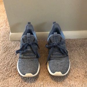 Adidas Walking Sneaker. Blue size 7